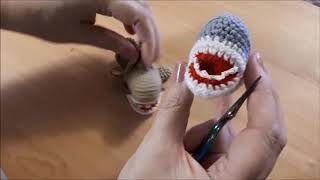 Акула крючком. Видео мастер-класс, схема и описание по вязанию игрушки амигуруми