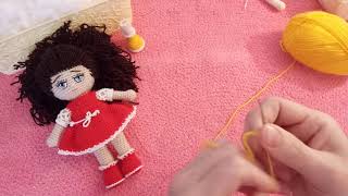 Куколка Алёнка крючком. Видео мастер-класс, схема и описание по вязанию игрушки амигуруми