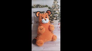 Подушка тигр видео мастер-класс по вязанию игрушки крючком