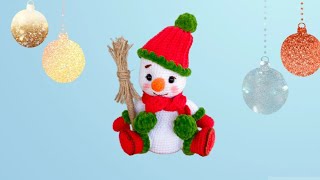 Снеговик видео мастер-класс по вязанию игрушки крючком
